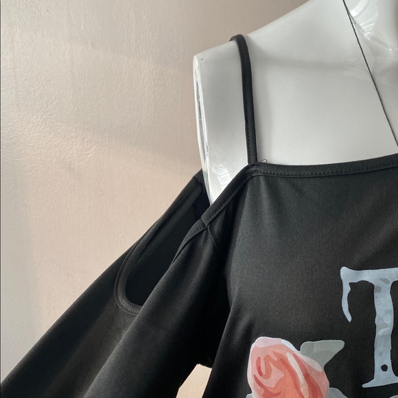 Black Graphic Women's Top - Picture 4 of 5